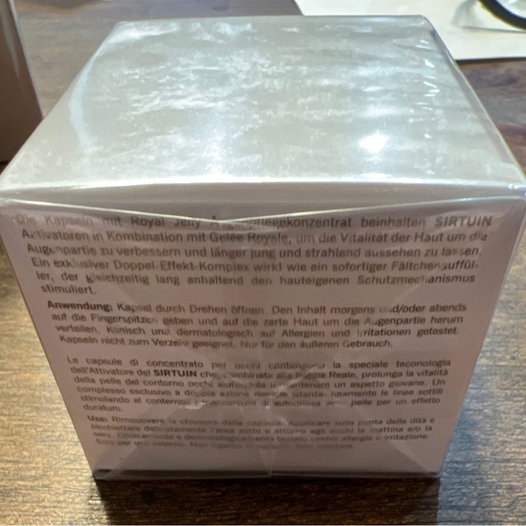 JAFRA Royal Jelly With Sirtuin Activators Eye Concentrate Capsules Minimize Line - Picture 2 of 3